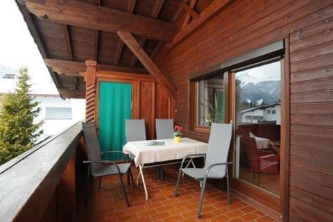 Haus Moosbrugger Hotel Reutte Quarto foto