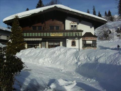 Haus Moosbrugger Hotel Reutte Exterior foto