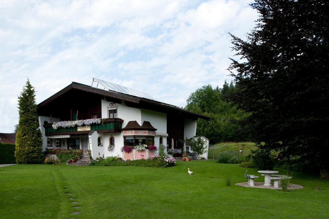 Haus Moosbrugger Hotel Reutte Exterior foto